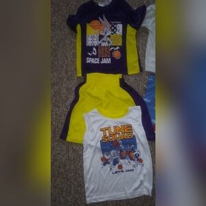 2 little boys outfits